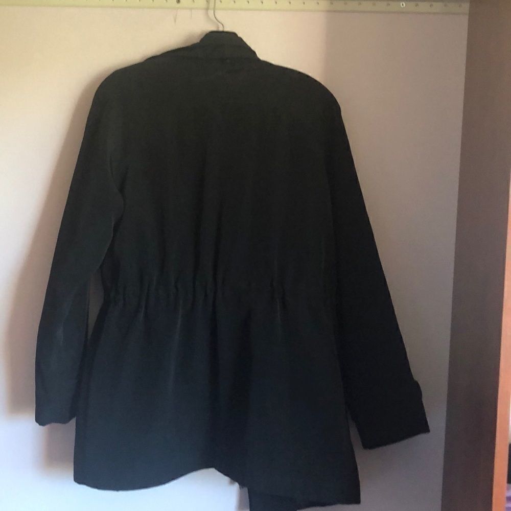 Gallery black woman’s jacket - Picture 3 of 5